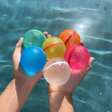 Lade das Bild in den Galerie-Viewer, six reusable water balloons
