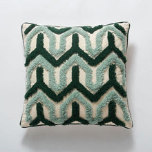 Lade das Bild in den Galerie-Viewer, Handmade Boho Cushion Cover
