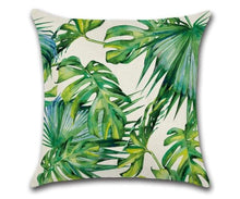 Lade das Bild in den Galerie-Viewer, Tropical Leaf Cushion Cover
