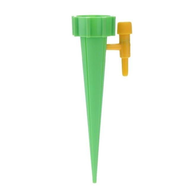 Bottle-top Watering Spike